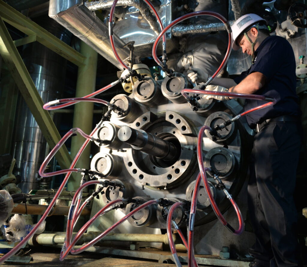 man working underground on Technofast bolt